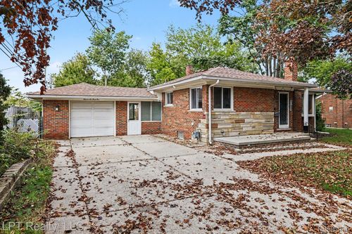 11635 Farley, Redford, MI, 48239-2470 | Card Image