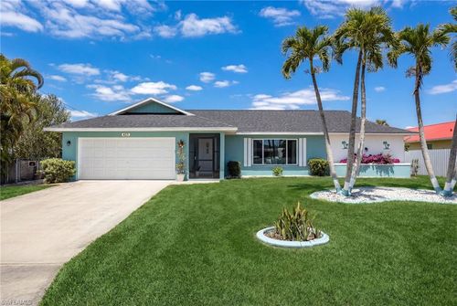 425 43rd Ln, Cape Coral, FL, 33914-7521 | Card Image
