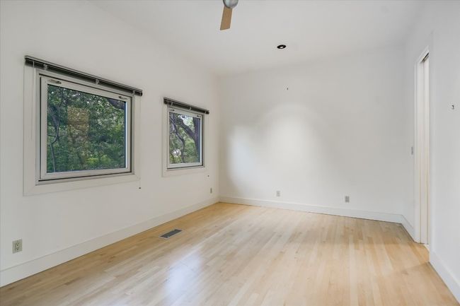 4907 Bull Mountain Cv, House other with 3 bedrooms, 4 bathrooms and 4 parking in Austin TX | Image 21