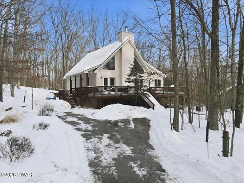 111 Candlewick Way, Lackawaxen, PA, 18435-7713 | Card Image