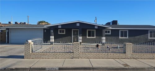 1221 Jefferson Ave, Las Vegas, NV, 89106-2833 | Card Image