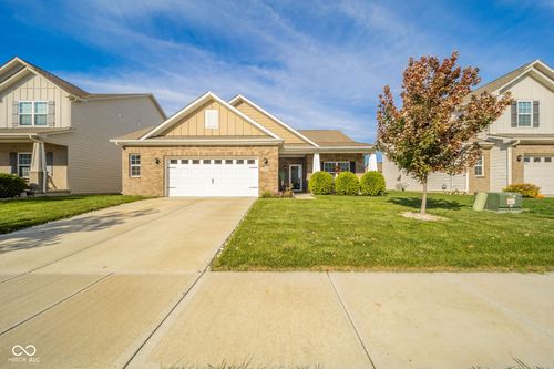 16592 Branham Dr, Fishers, IN, 46040-8301 | Card Image