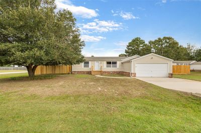 Another view of the front of home | Image 2