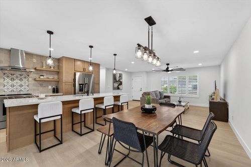 8713 E Sage Dr, Scottsdale, AZ, 85250-6745 | Card Image