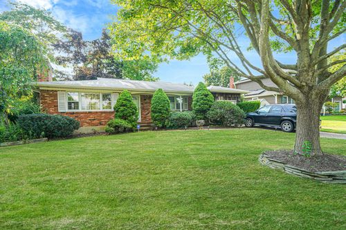 108 Barrett Ave, Bayport, NY, 11705-1416 | Card Image