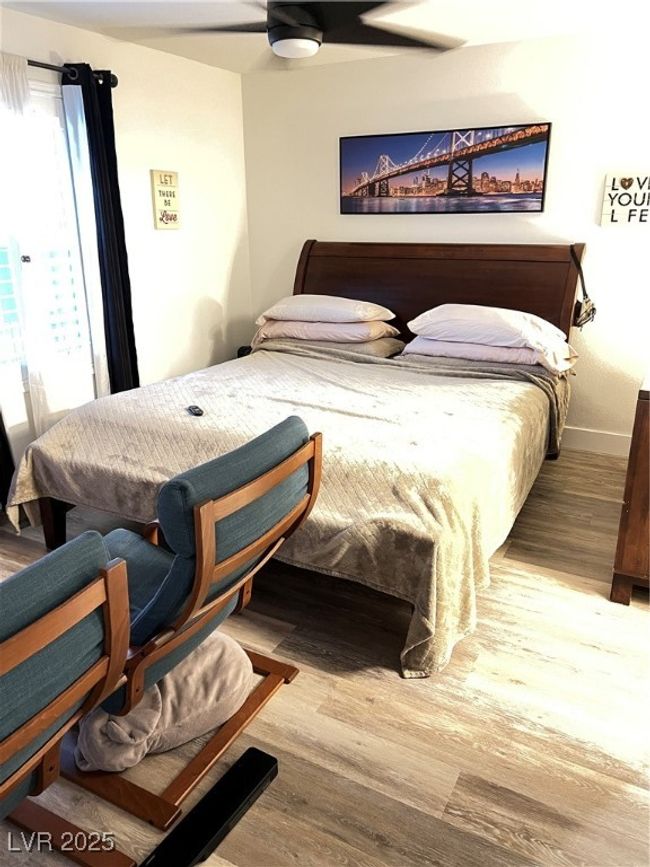5197 Silica Chalk Ave, Townhouse with 3 bedrooms, 2 bathrooms and null parking in Las Vegas NV | Image 10
