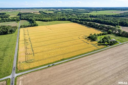 000 1400 E County Road, Cisne, IL, 62839 | Card Image