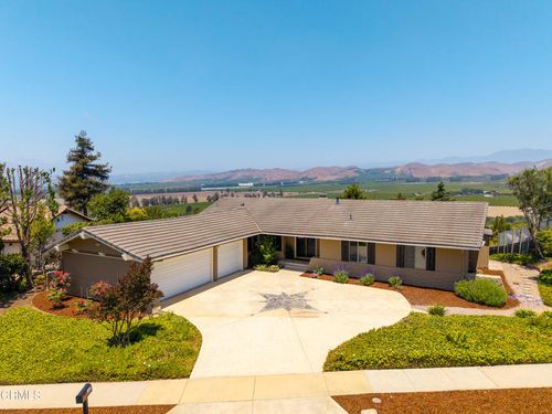 1027 Garrido Dr, Camarillo, CA, 93010-1027 | Card Image