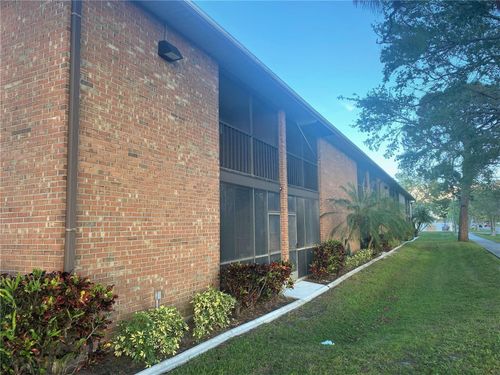 apt-107-111 Airport Ave W, VENICE, FL, 34285-3923 | Card Image