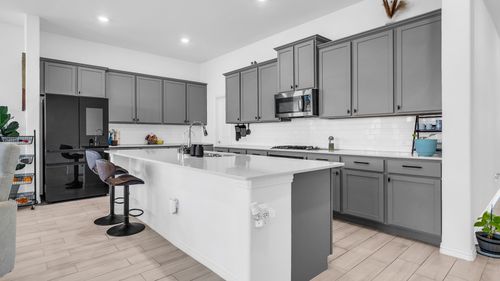 7921 Blue Heron Ln, Mckinney, TX, 75071-2146 | Card Image