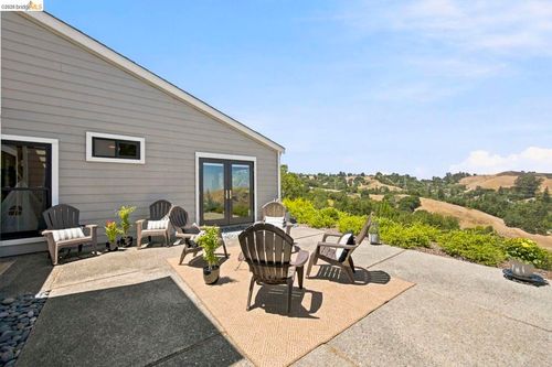 1897 Ascot Dr, Moraga, CA, 94556-1410 | Card Image