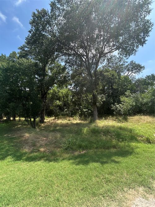 13011 Crestwood Dr, Whitney, TX, 76692-9636 | Card Image