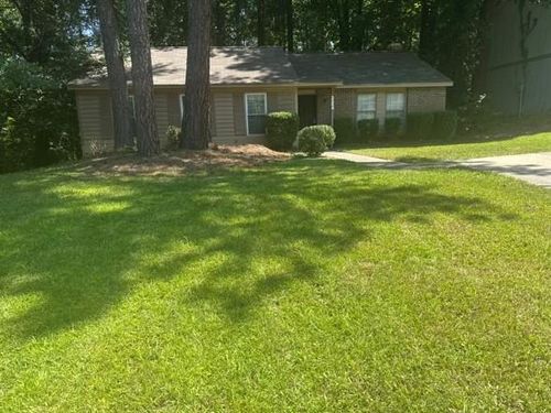 3264 Brisbane Way, Lithonia, GA, 30038-2810 | Card Image