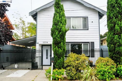 1234 Willow St, Oakland, CA, 94607-1520 | Card Image