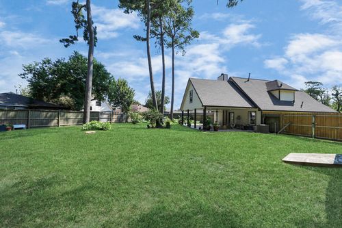 343 Brompton Ct, Highlands, TX, 77562-4515 | Card Image