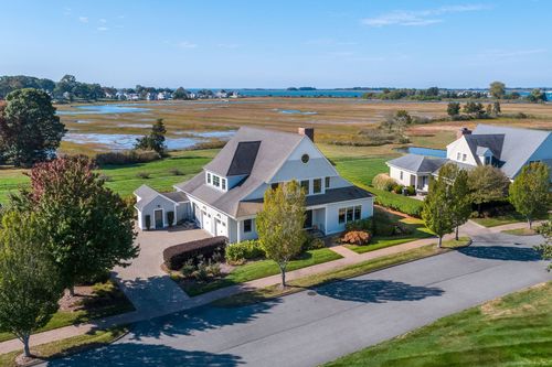 7 Osprey Cmns S, Clinton, CT, 06413-2724 | Card Image