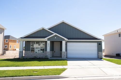 531 W 1850 N, Harrisville, UT, 84404 | Card Image