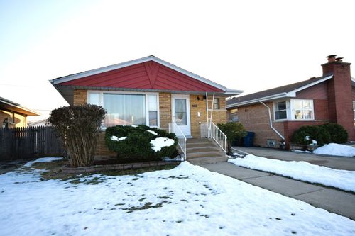 3133 101st Pl, Evergreen Park, IL, 60805-3512 | Card Image