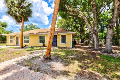 16-4631 Summerwind Dr, SARASOTA, FL, 34234-3960 | Card Image