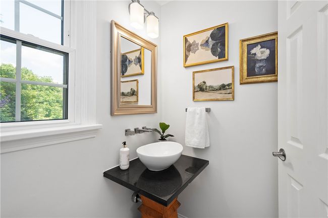 1812 Tyburn Ln, House other with 4 bedrooms, 4 bathrooms and 2 parking in Upper St. Clair PA | Image 15