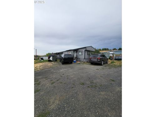 88-2801 Sw Houtama Rd, Pendleton, OR, 97801-1854 | Card Image