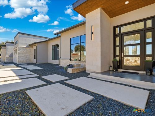 1454 Via Principale, New Braunfels, TX, 78132-2929 | Card Image