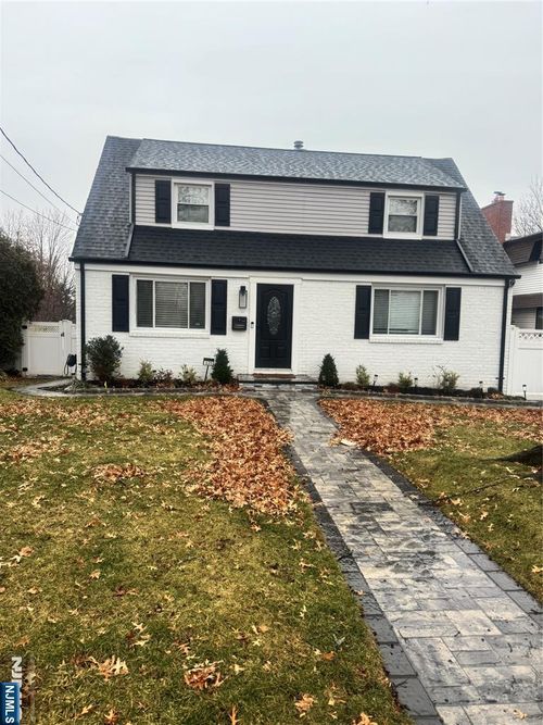 631 Grant Ter, Teaneck, NJ, 07666-6522 | Card Image