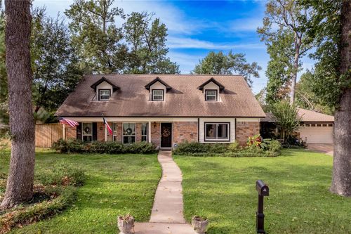 220 Elmwood St, Huntsville, TX, 77320-3408 | Card Image