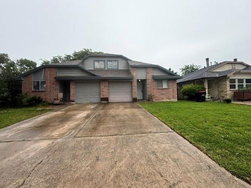 10028 Ridgecoral Dr, Houston, TX, 77038-2417 | Card Image