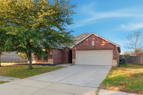 207 Commonwealth Cir, Waxahachie, TX, 75165-5965 | Card Image