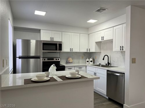 360-5080 Indian River Dr, Las Vegas, NV, 89103-6131 | Card Image
