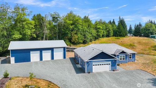 6705 Thomas Creek Dr, Sedro Woolley, WA, 98284-5003 | Card Image