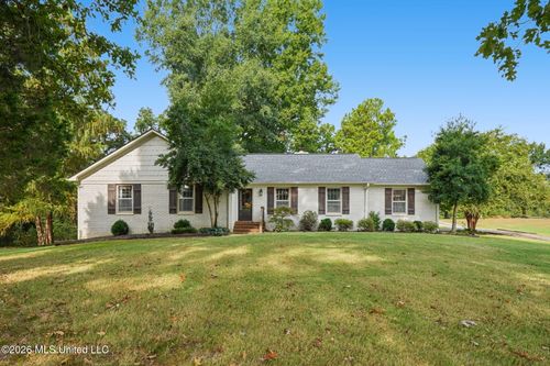 4215 Sandidge Ext, Olive Branch, MS, 38654-6835 | Card Image
