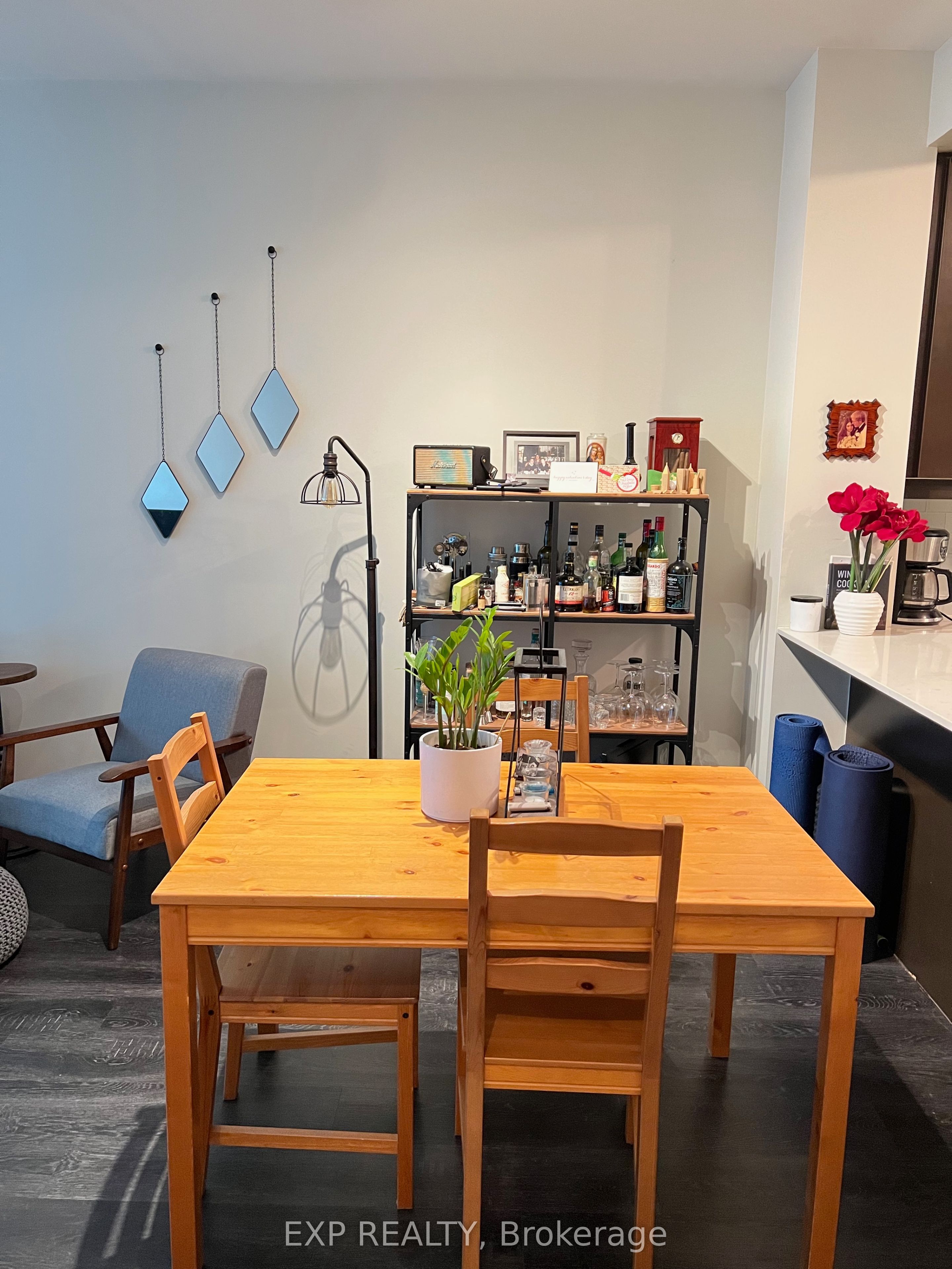Residential Lease in Toronto C08 5
