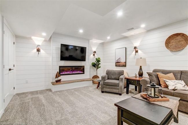8 - 24 Craddock Blvd, House other with 3 bedrooms, 3 bathrooms and 3 parking in Jarvis ON | Image 20