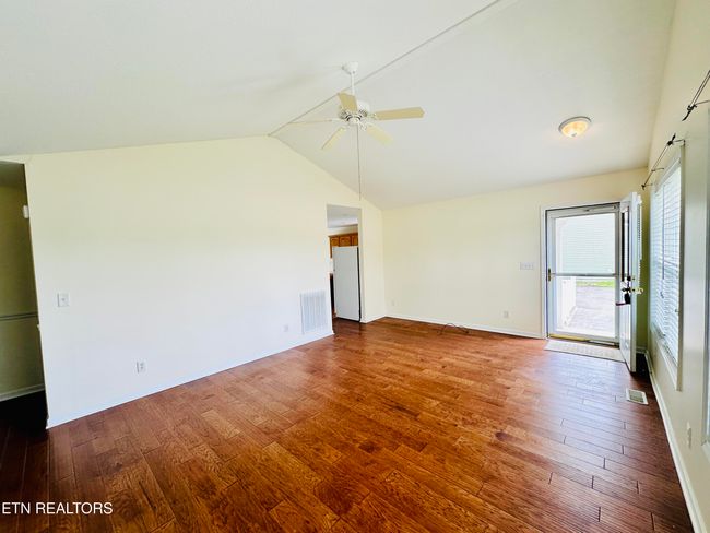 813 Clear Creek Pkwy, House other with 4 bedrooms, 3 bathrooms and null parking in Clarkrange TN | Image 21