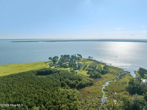 220 Pungo Shores Rd, Belhaven, NC, 27810 | Card Image