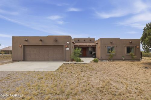 24760 N Rj Way, Paulden, AZ, 86334-3555 | Card Image