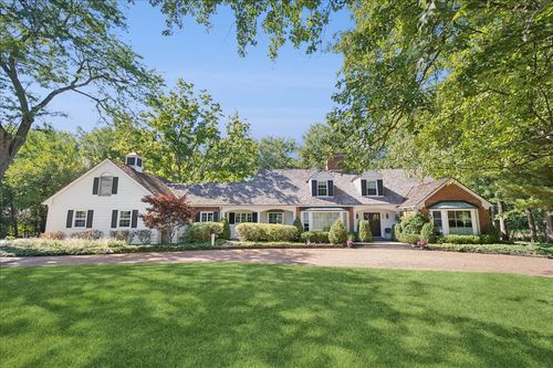 32 Meadowview Dr, Northfield, IL, 60093-3546 | Card Image