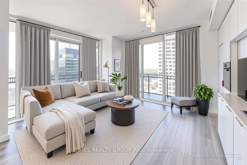1002-8 Eglinton Ave E, Toronto, ON, M4P0C1 | Card Image