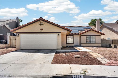 2339 Lone Pine St, Henderson, NV, 89014-3692 | Card Image