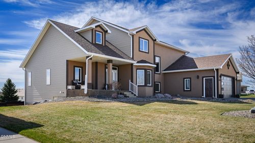 4607 Granite Dr, Bismarck, ND, 58503-6135 | Card Image