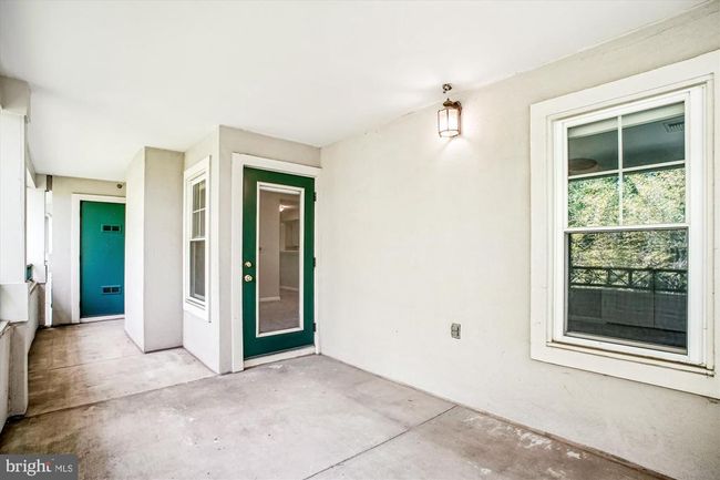 APT-36 - 12009 Taliesin Pl, Condo with 2 bedrooms, 1 bathrooms and null parking in Reston VA | Image 18