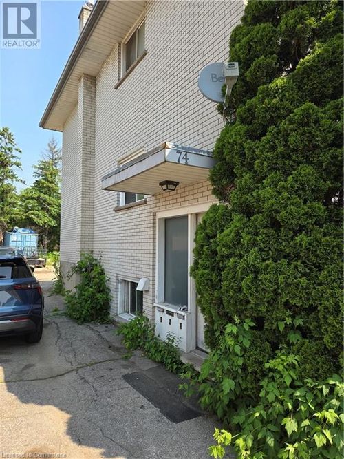 74 Carnaby Cres, Kitchener, ON, N2A1M7 | Card Image