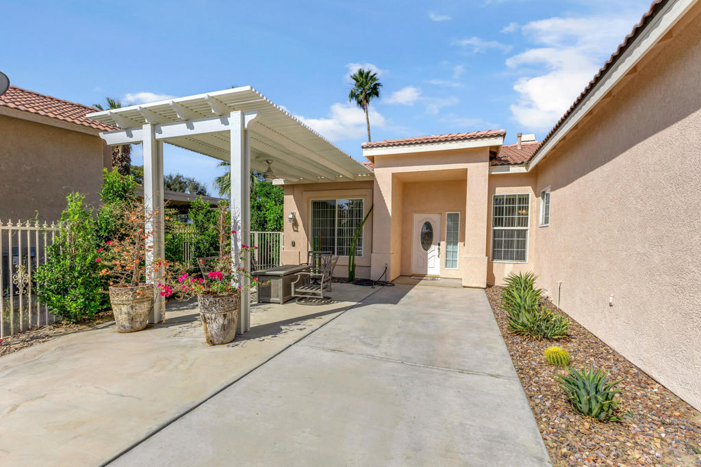 Residential in Indio 4