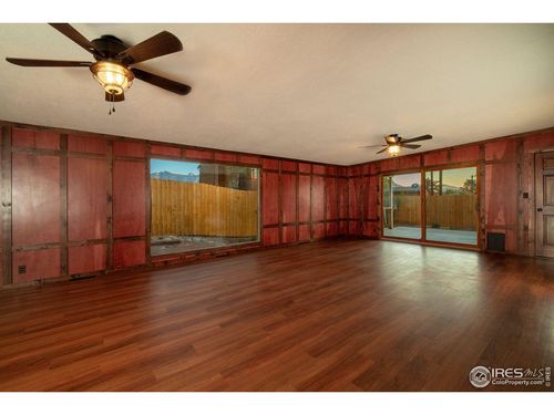 219 3rd St, Estes Park, CO, 80517-6333 | Card Image