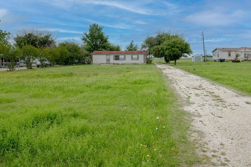 3771 Highway 138, Florence, TX, 76527-4270 | Card Image