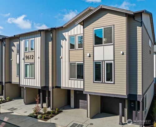f5-16830 20th Ave W, Lynnwood, WA, 98037-5425 | Card Image