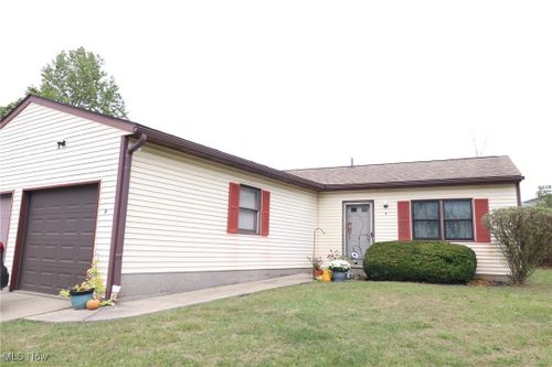 p-122 Royal Crest Drive, Seville, OH, 44273 | Card Image