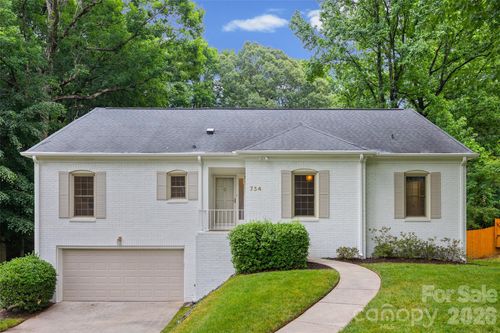 734 Charter Pl, Charlotte, NC, 28211-5614 | Card Image